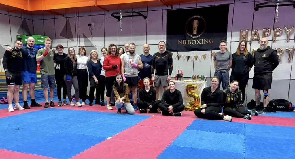 Grupna fotografija članova kluba povodom 5 godina rada